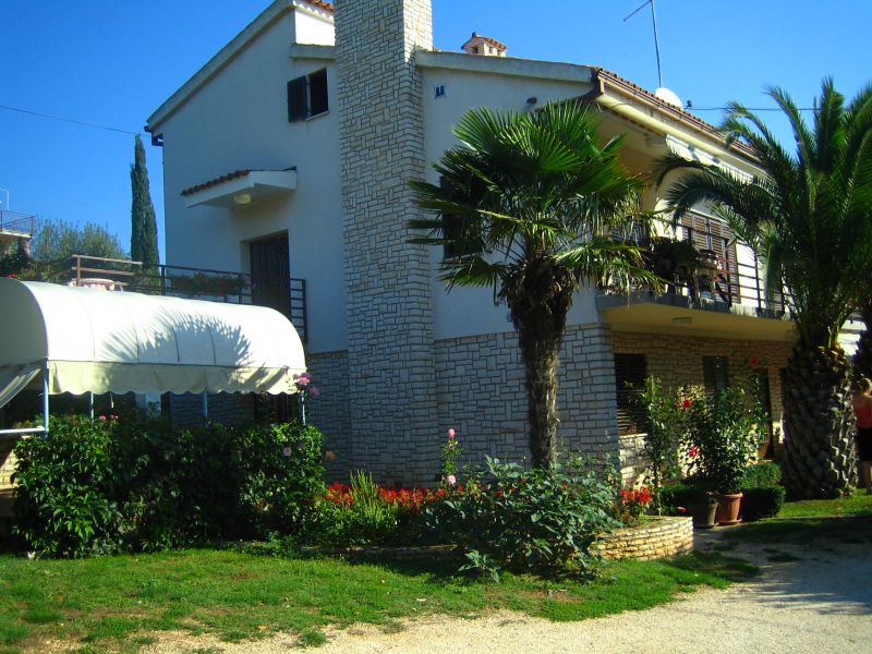 Croazia -Premantura affittasi appartamento sul mare