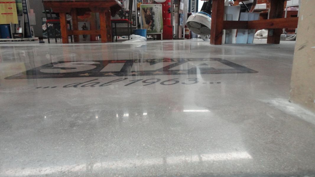 Levigatura lucidatura e trattamento pavimenti in cemento