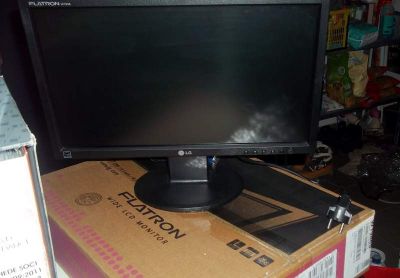 Monitor LG 18''5