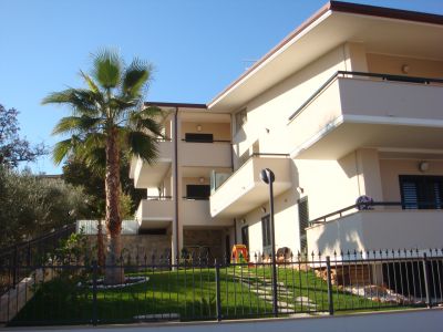 Appartamenti vista mare. ben rifiniti.con ampi terrazzo