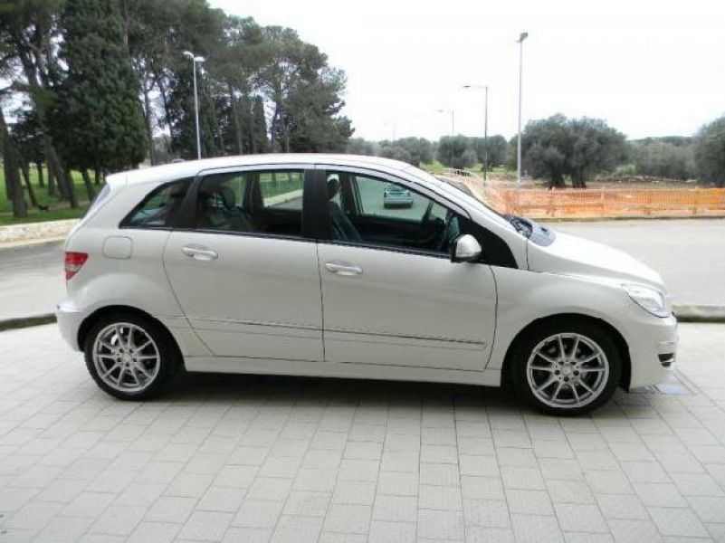 Mercedes-Benz B 150 TDI 5p Diesel 3500