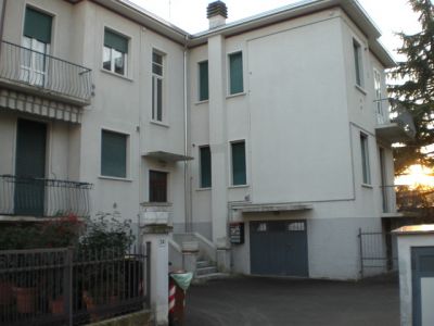 Trilocale appartamento con garage a Salsomaggiore Terme
