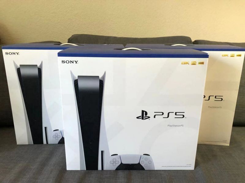 Sony PlayStation PS5 Console Disc Edition costo 340euro, Apple iPhone 12 Pro Max 128GB cost 550euro