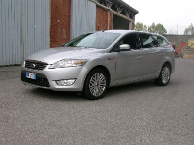 Ford mondeo 3 serie Ghia Wagon 130 cv cambio automatico fap