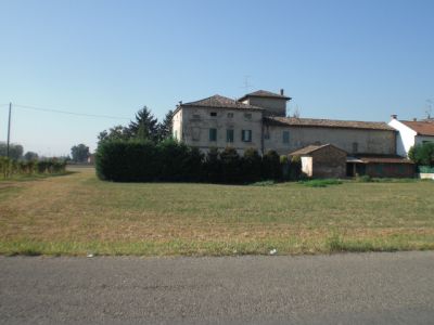 RUSTICO INDIPENDENTE IDEALE PER IMPRESE A PONTETARO