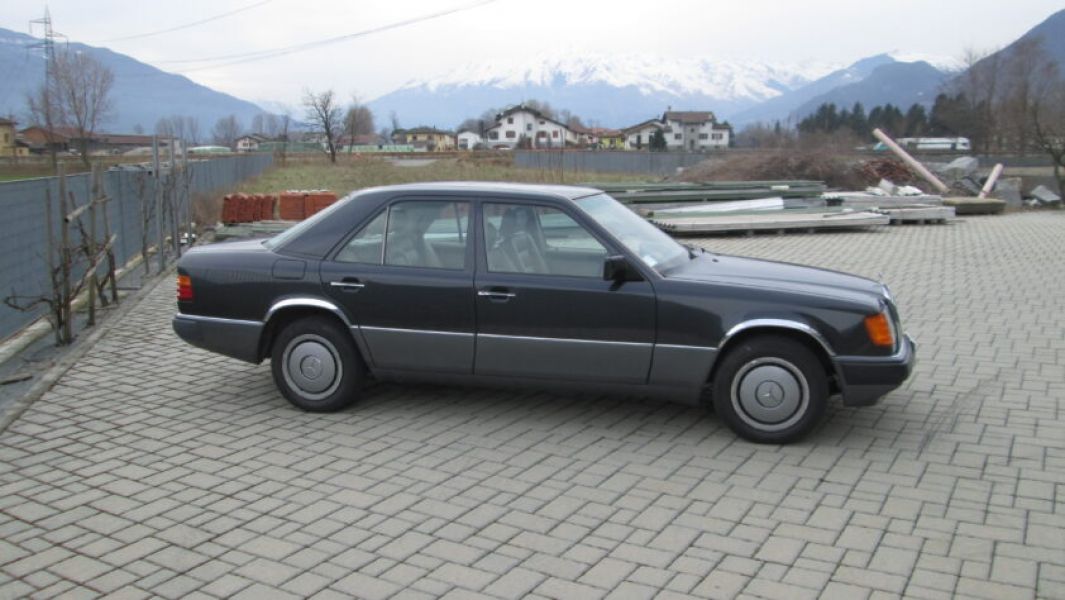 Mercedes W 124 300 E Matic Automatico