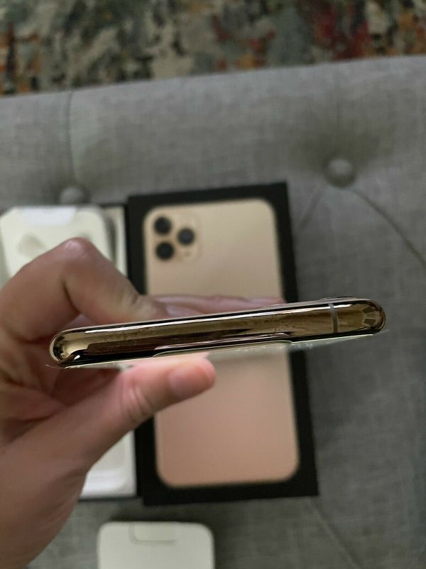 Apple iPhone 11 Pro Max - 512GB - Space Gray (Unlocked) A2161 (CDMA + GSM)