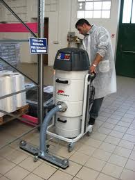 impresa di pulizia