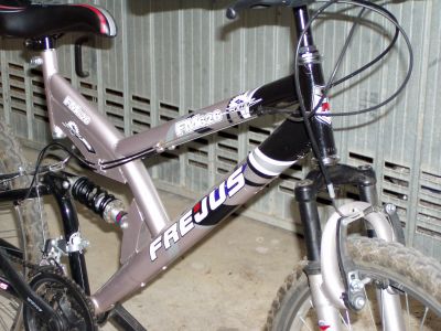 Bicicletta Mountain bike 