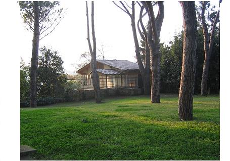 Villino sulla Cassia dentro il raccordo
