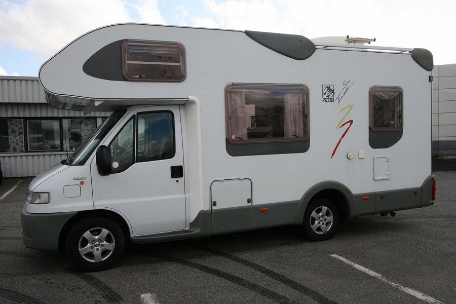 Vendo Knaus Traveler 608MF  a 2000