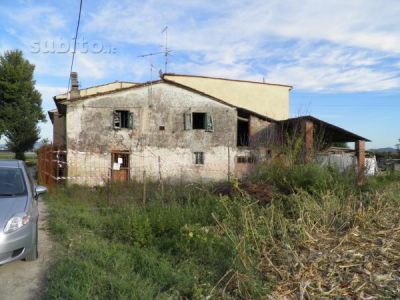 RUSTICO DA RISTRUTTURARE 