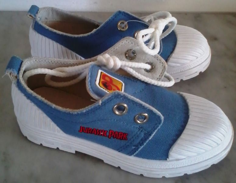 Scarpe Jurassic Park blu N33 NUOVE 5 euro